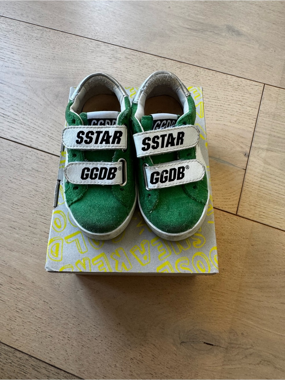 Golden Goose Baby Velcro Sneakers - SSTAR GGDB Size 20EU